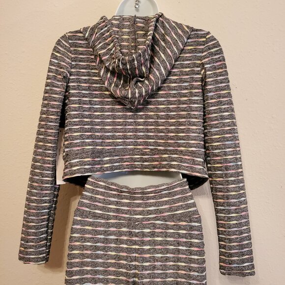 Two Pieces Honeycomb Active Bun Sculp Seam Leggings Size S/M. - Picture 6 of 15